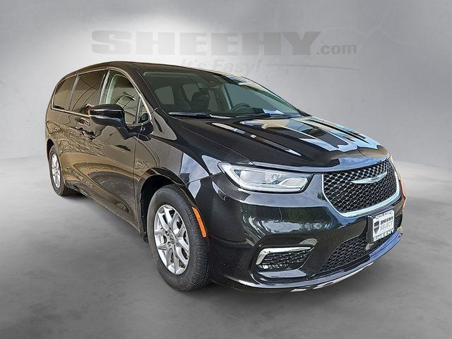 2023 Chrysler Pacifica Touring L Waldorf MD