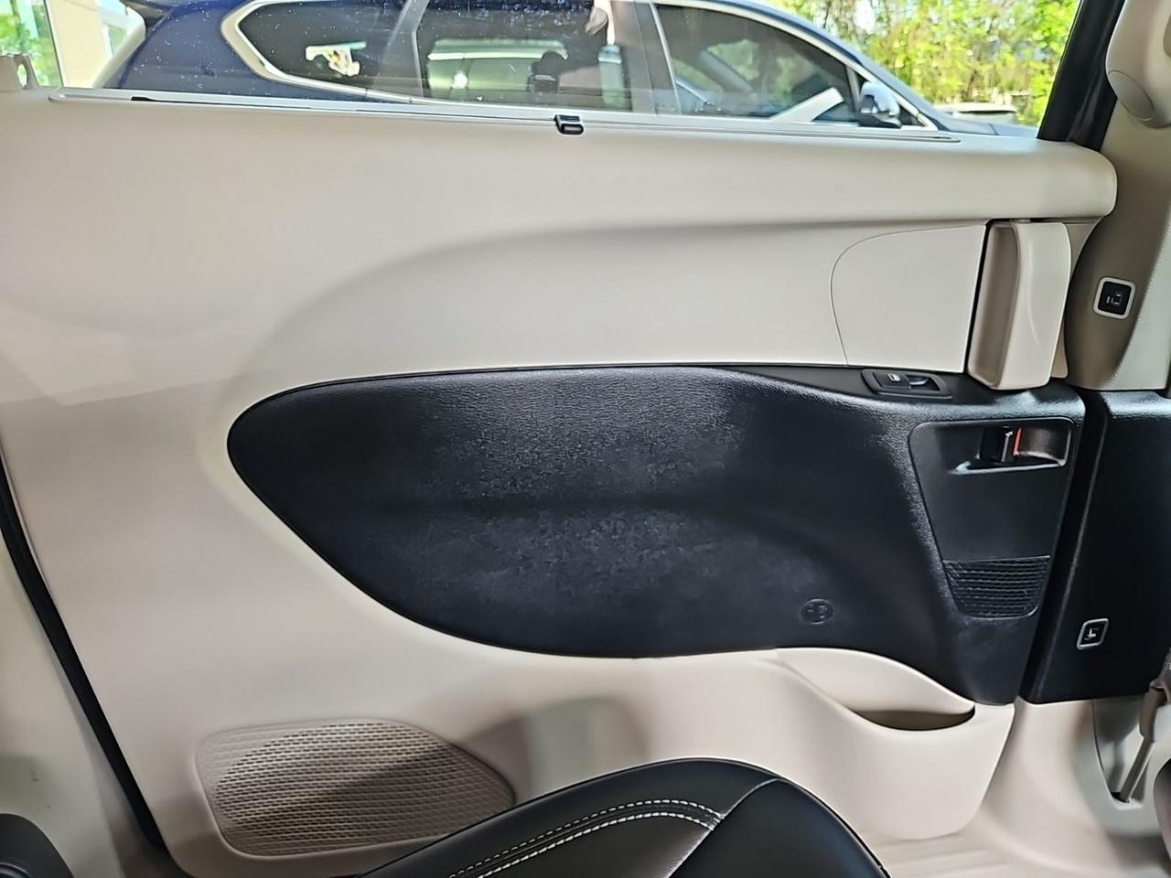 2023 Chrysler Pacifica Touring L Waldorf MD