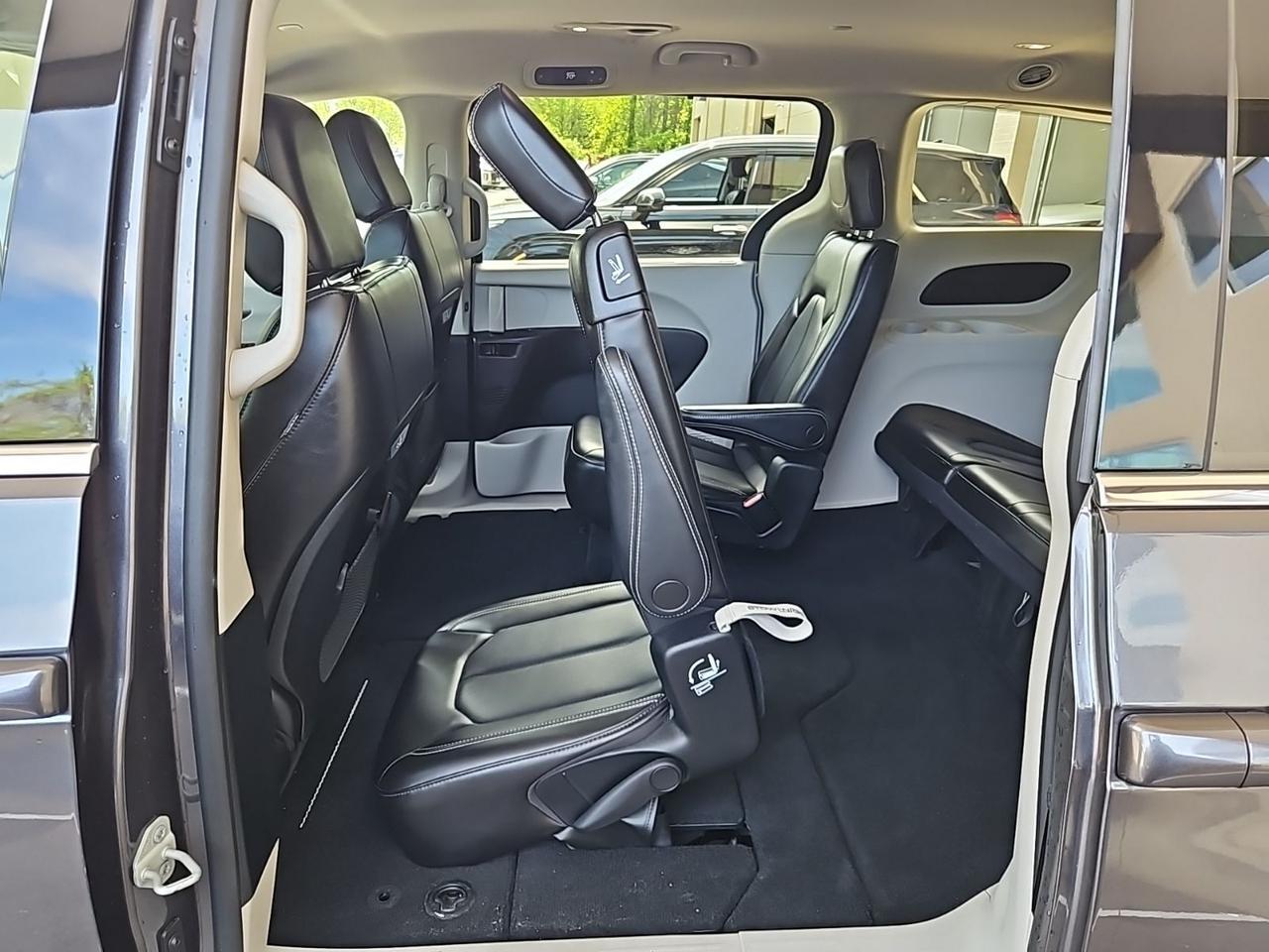 2023 Chrysler Pacifica Touring L Waldorf MD