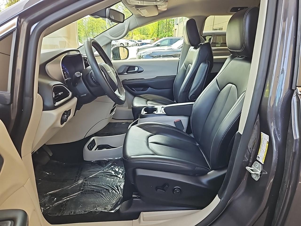 2023 Chrysler Pacifica Touring L Waldorf MD