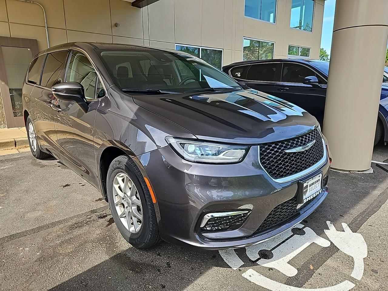 2023 Chrysler Pacifica