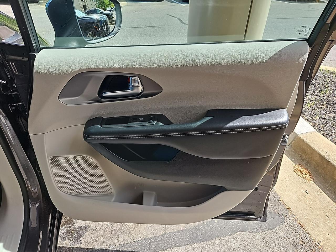 2023 Chrysler Pacifica Touring L Waldorf MD