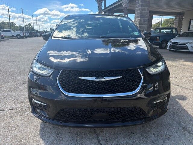 2023 Chrysler Pacifica Touring Lafayette LA
