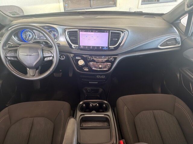 2023 Chrysler Pacifica Touring Lafayette LA