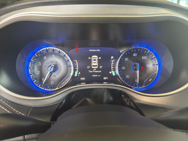 2023 Chrysler Pacifica Touring Lafayette LA