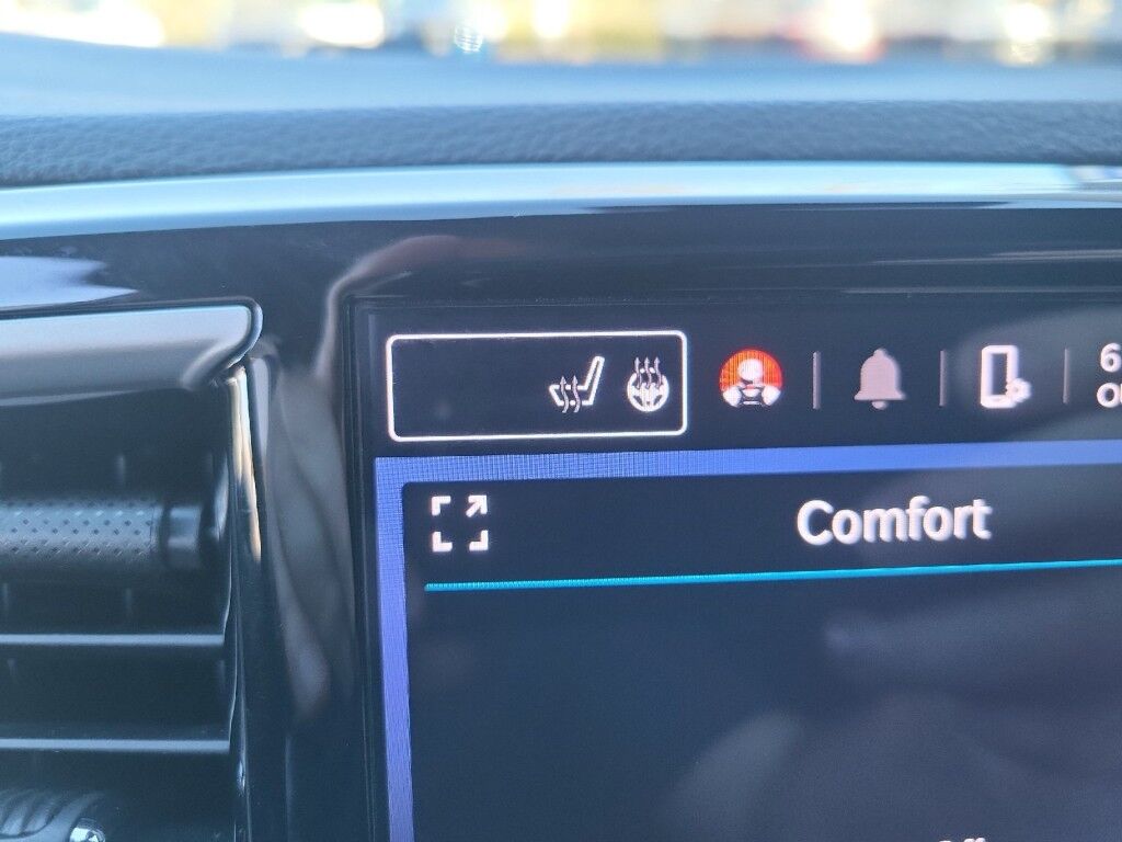 2023 Chrysler Pacifica Touring Owego NY