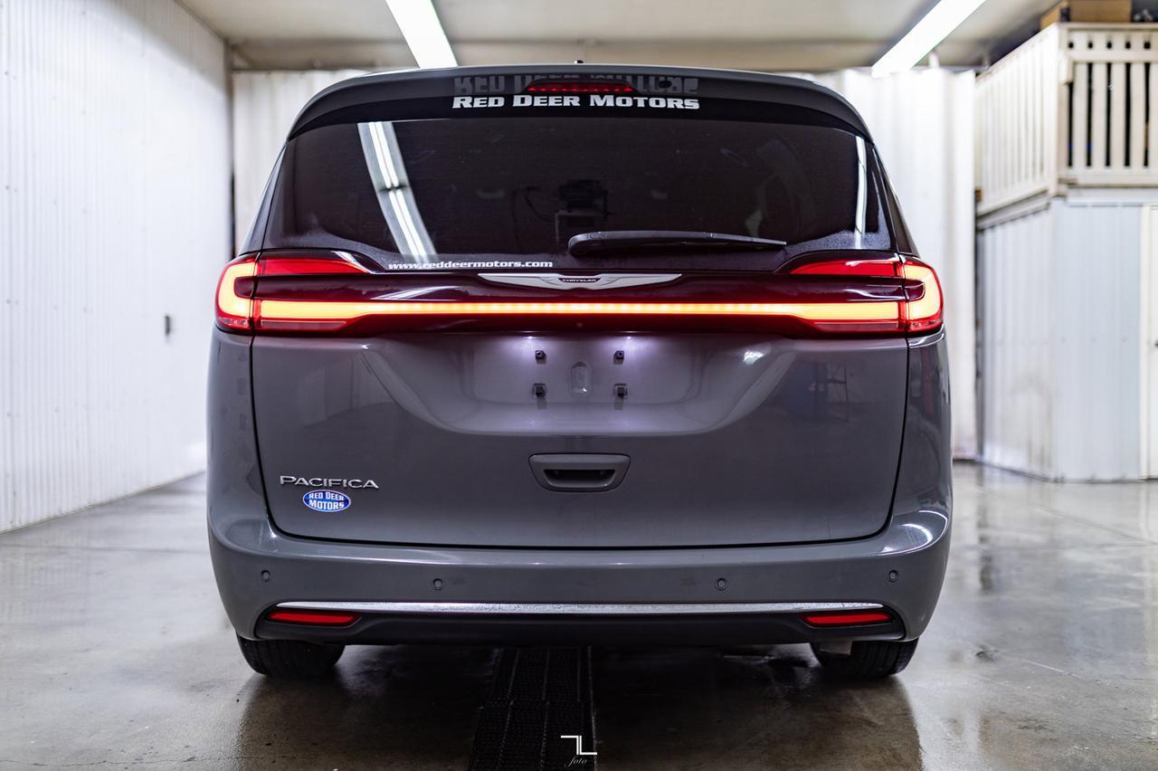 2023 Chrysler Pacifica Touring Power Doors BCam Red Deer AB