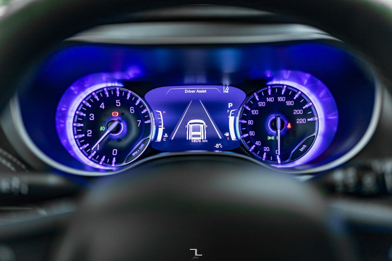 2023 Chrysler Pacifica Touring Power Doors BCam Red Deer AB