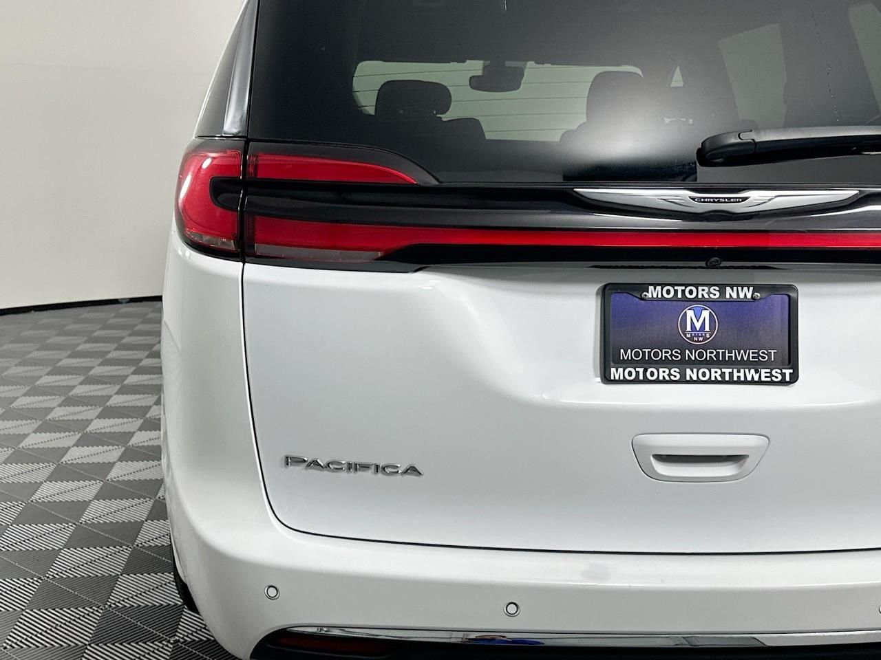 2023 Chrysler Pacifica Touring Tacoma WA