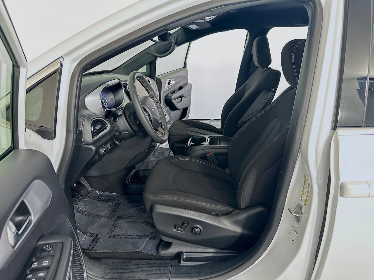 2023 Chrysler Pacifica Touring Tacoma WA