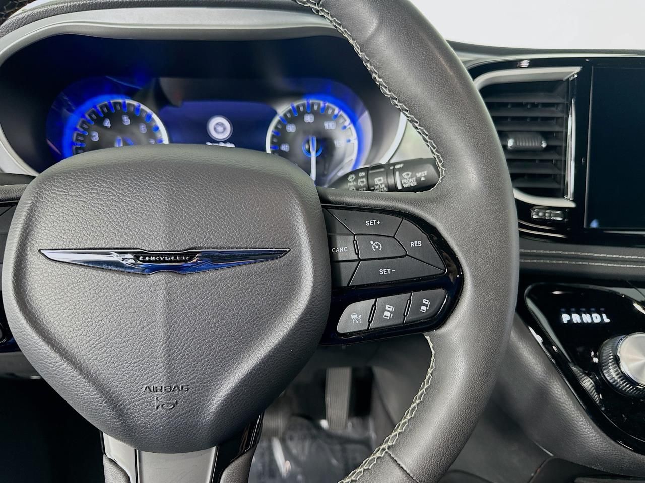 2023 Chrysler Pacifica Touring Tacoma WA