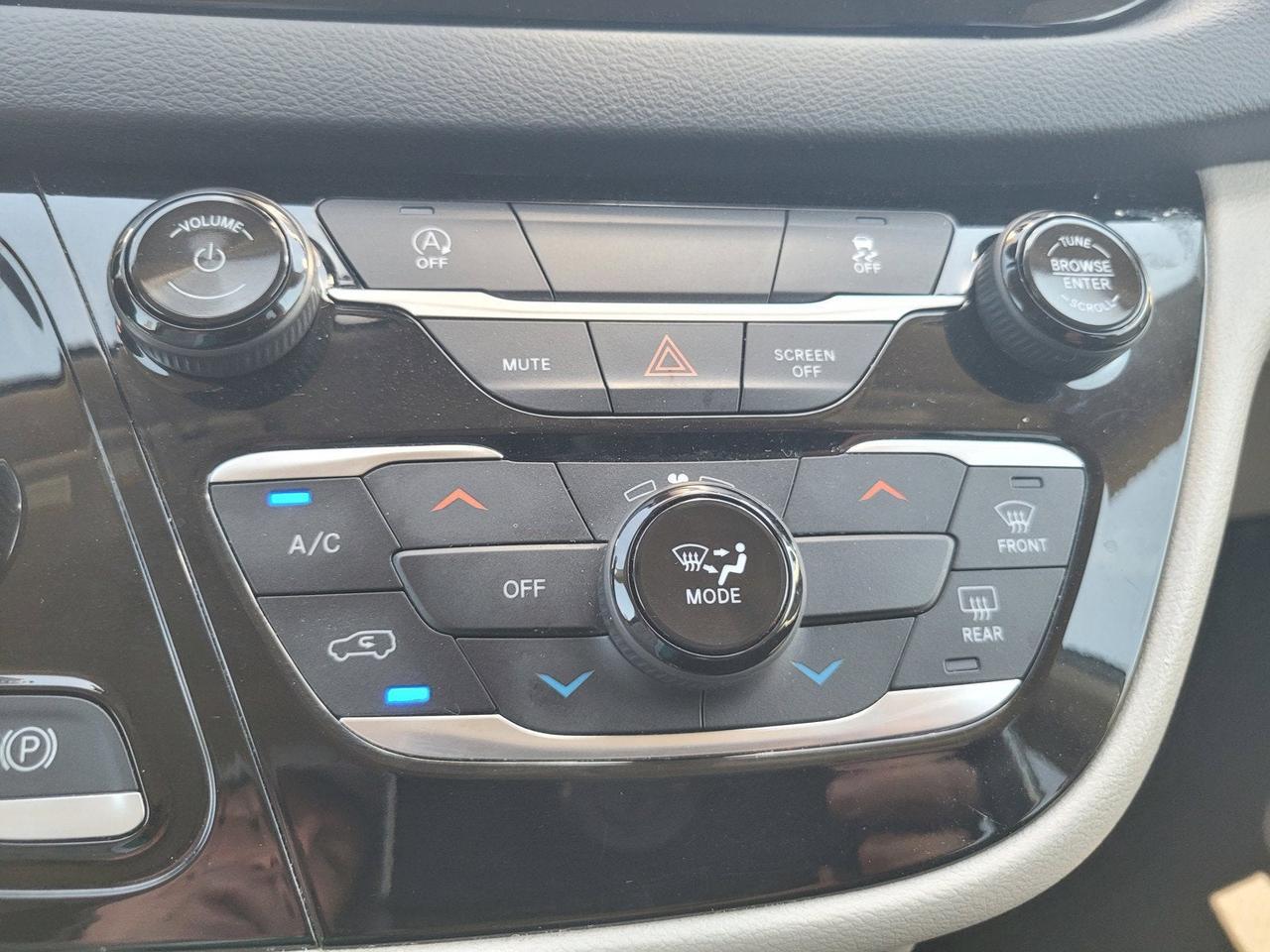 2023 Chrysler VOYAGER LX Roseville CA