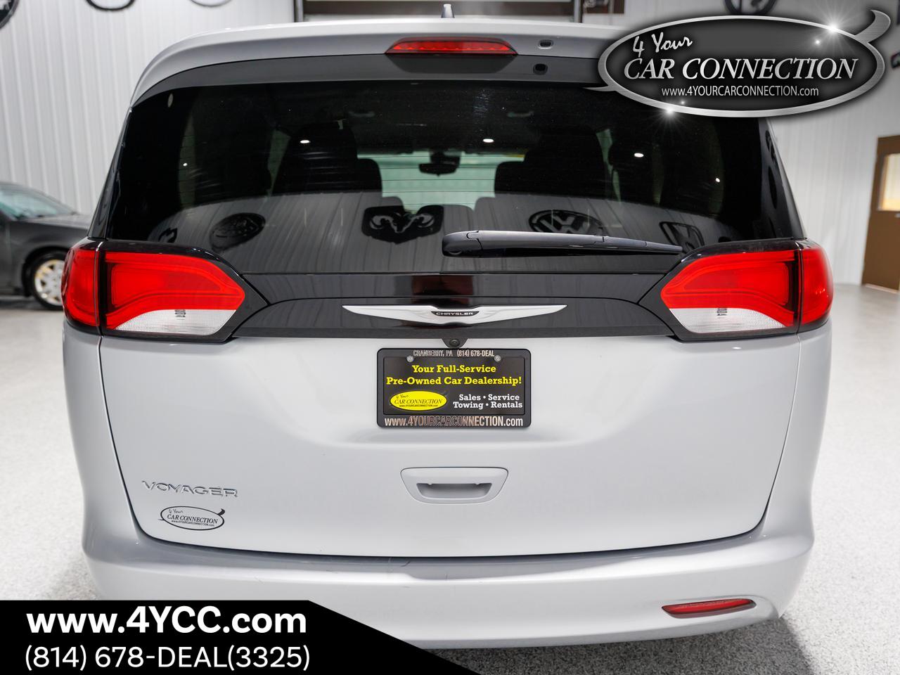 2023 Chrysler Voyager LX 7-Passenger Cranberry PA