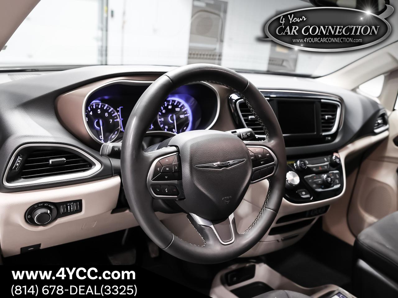 2023 Chrysler Voyager LX 7-Passenger Cranberry PA
