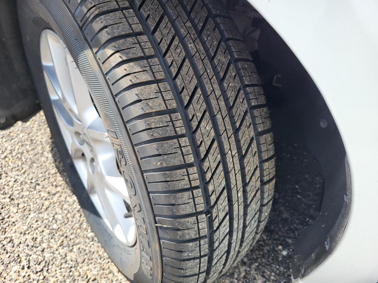 2023 Chrysler Voyager LX Beeville TX