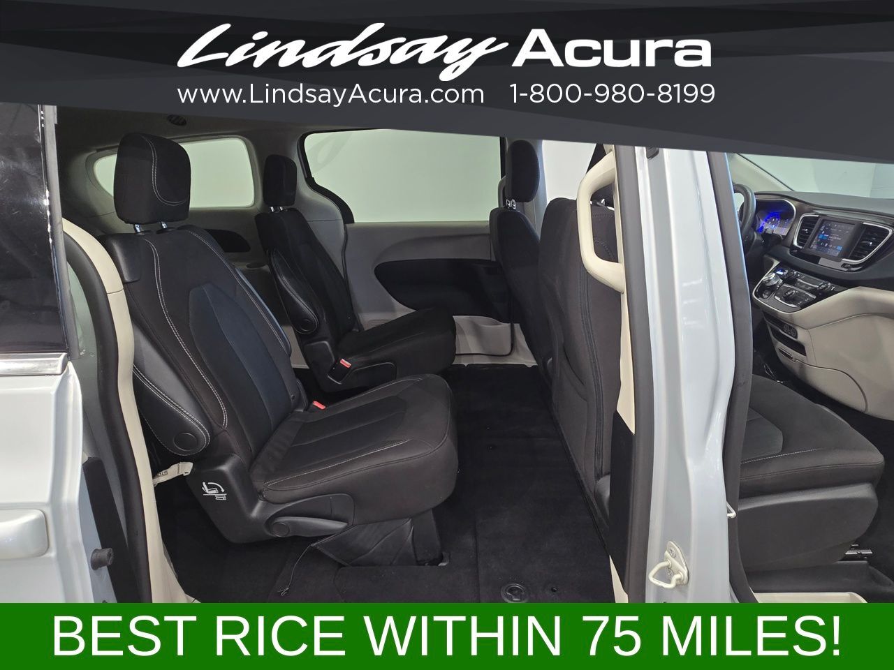 2023 Chrysler Voyager LX Columbus OH