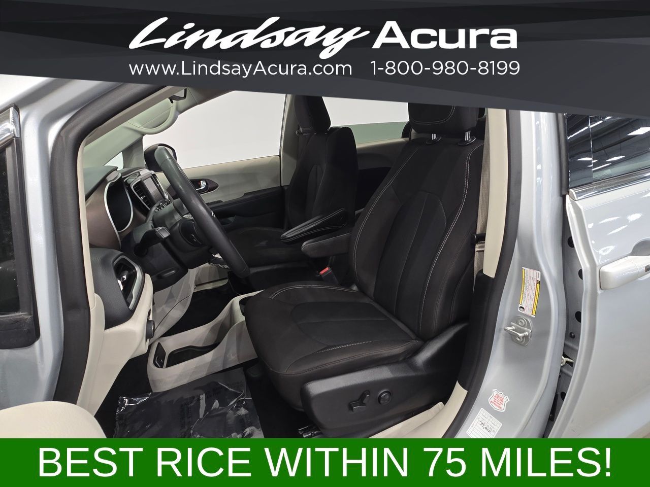 2023 Chrysler Voyager LX Columbus OH