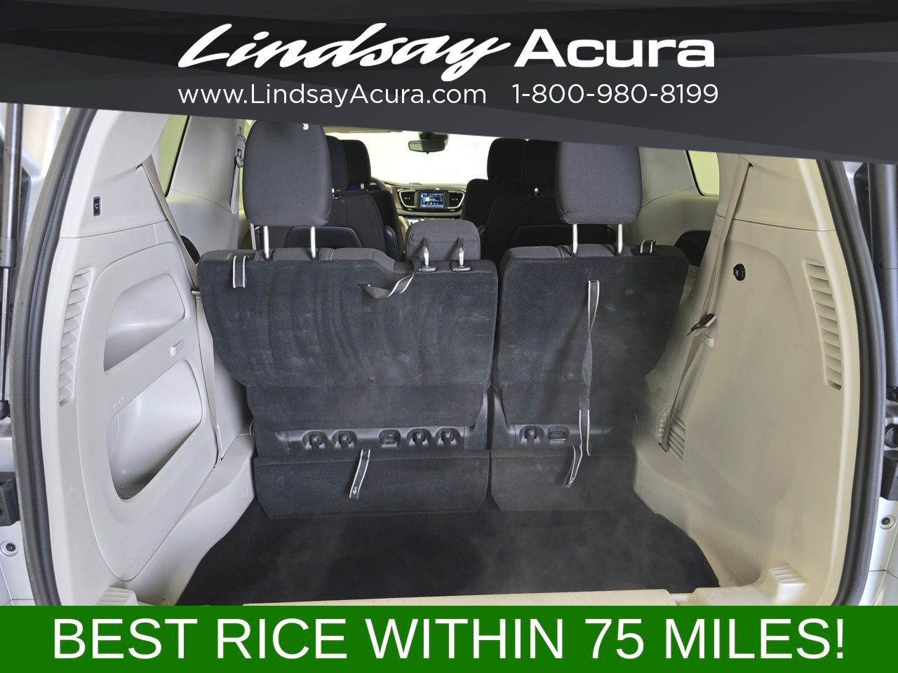 2023 Chrysler Voyager LX Columbus OH