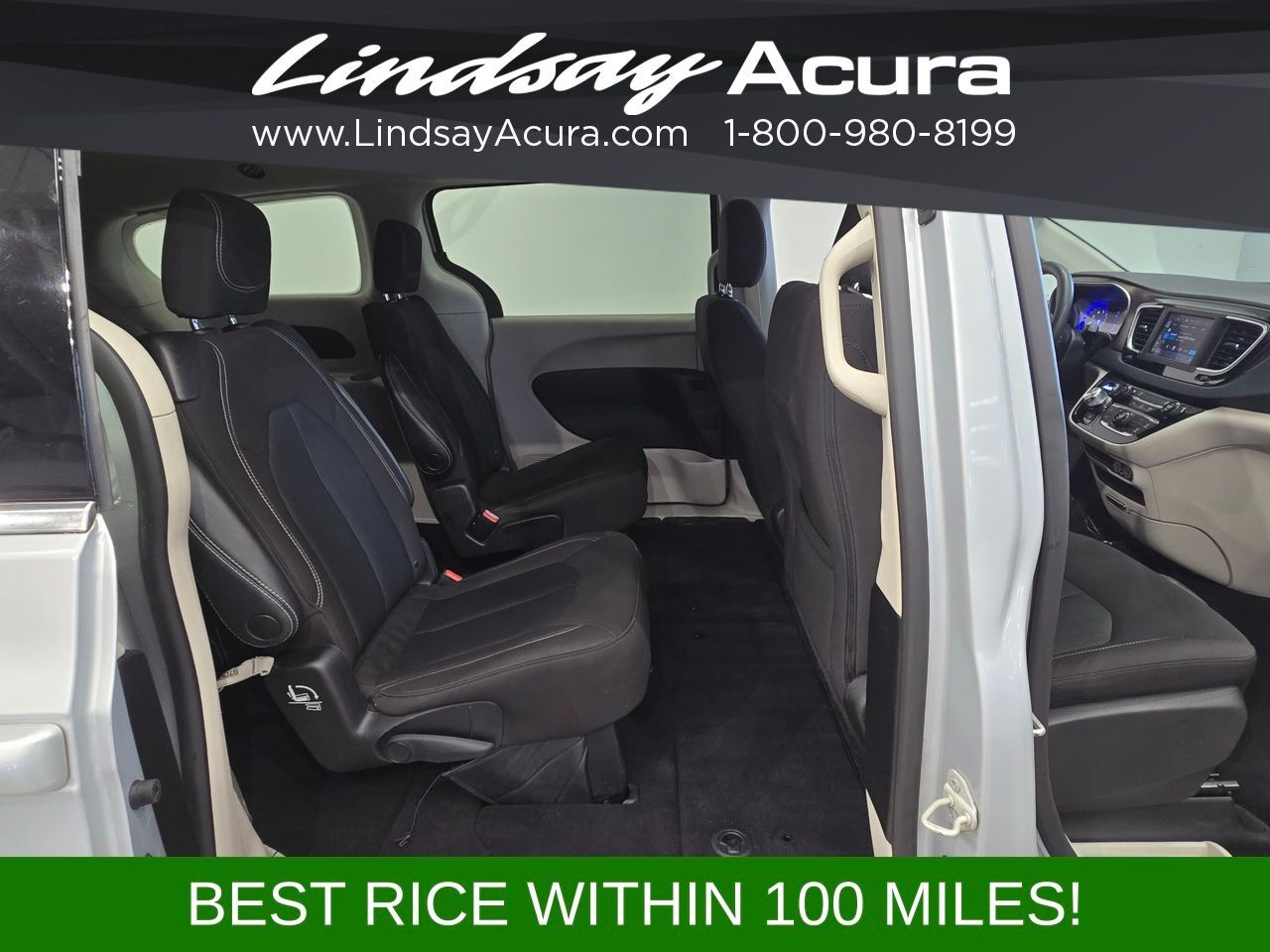2023 Chrysler Voyager LX Columbus OH