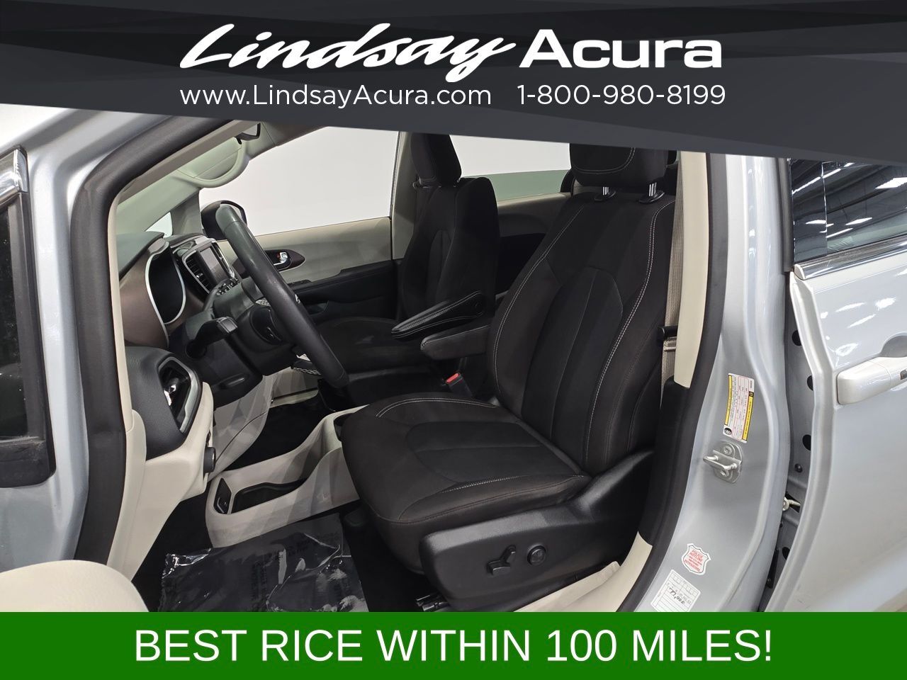 2023 Chrysler Voyager LX Columbus OH