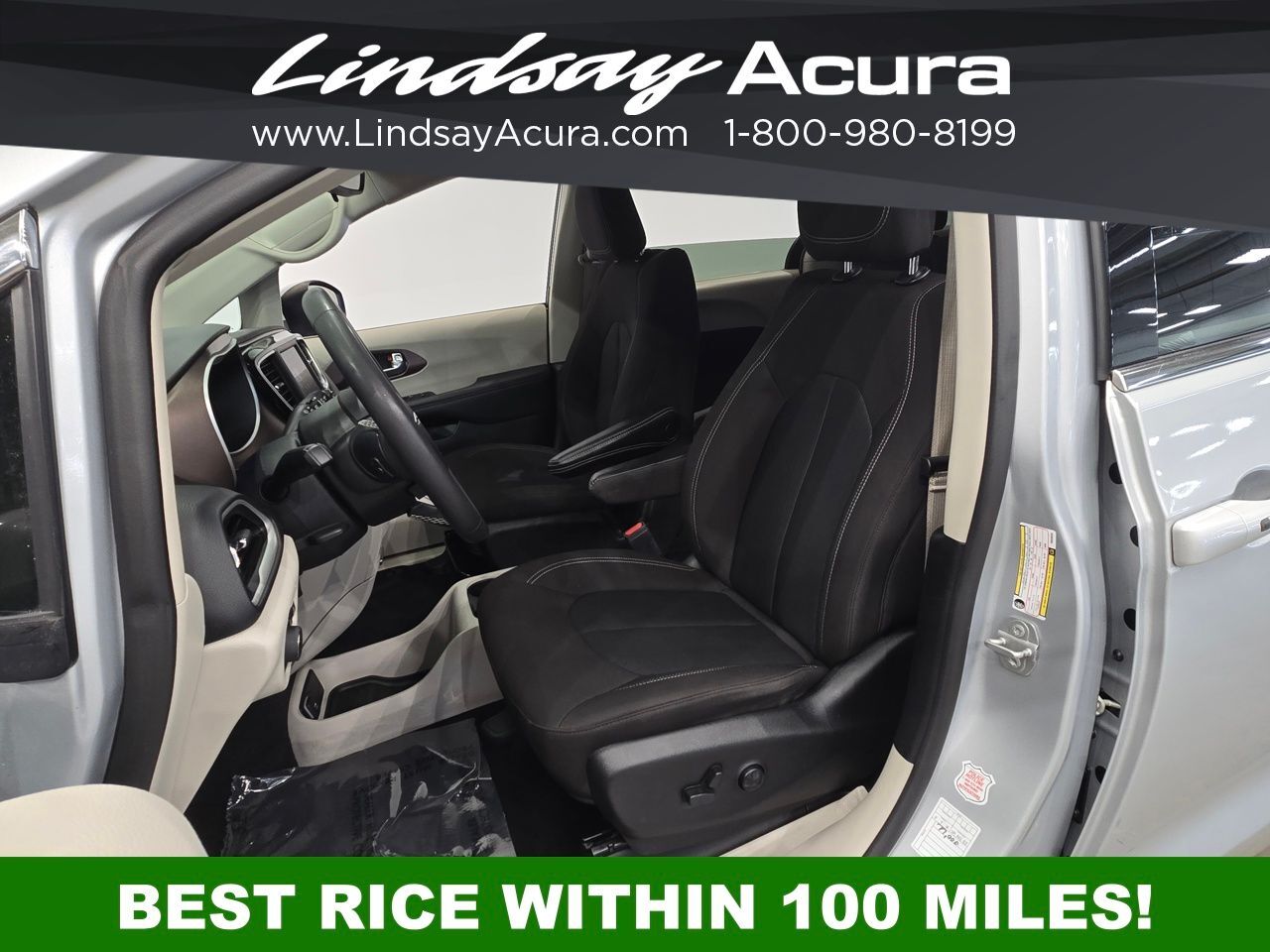 2023 Chrysler Voyager LX Columbus OH