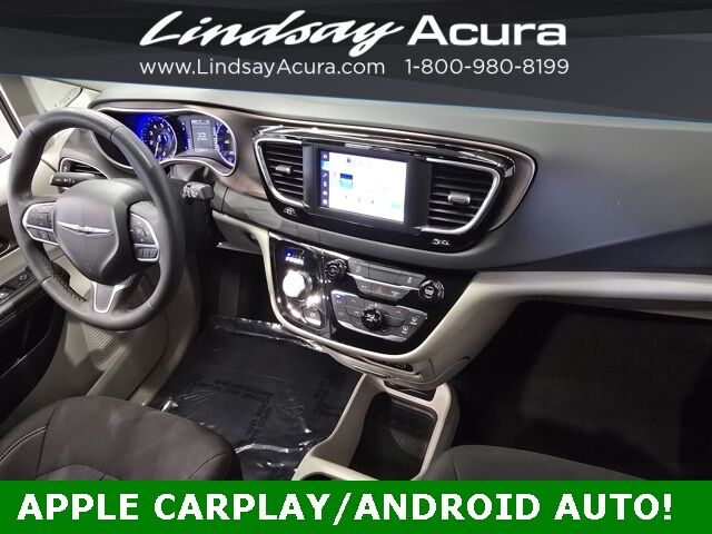 2023 Chrysler Voyager LX Columbus OH