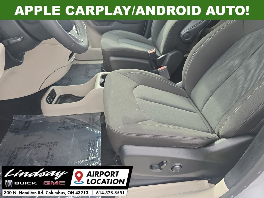2023 Chrysler Voyager LX Columbus OH