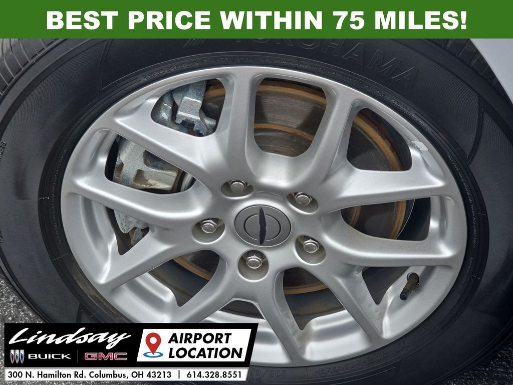 2023 Chrysler Voyager LX Columbus OH