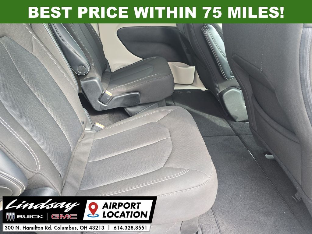 2023 Chrysler Voyager LX Columbus OH
