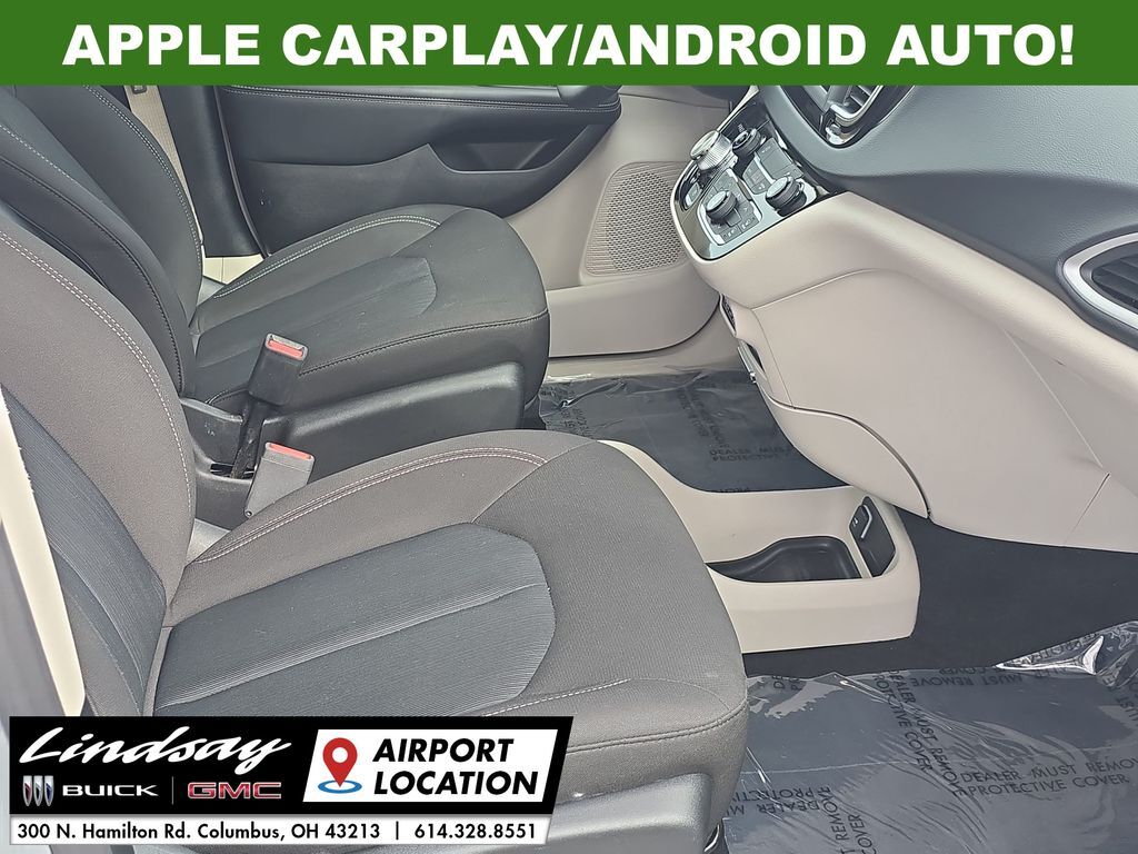 2023 Chrysler Voyager LX Columbus OH