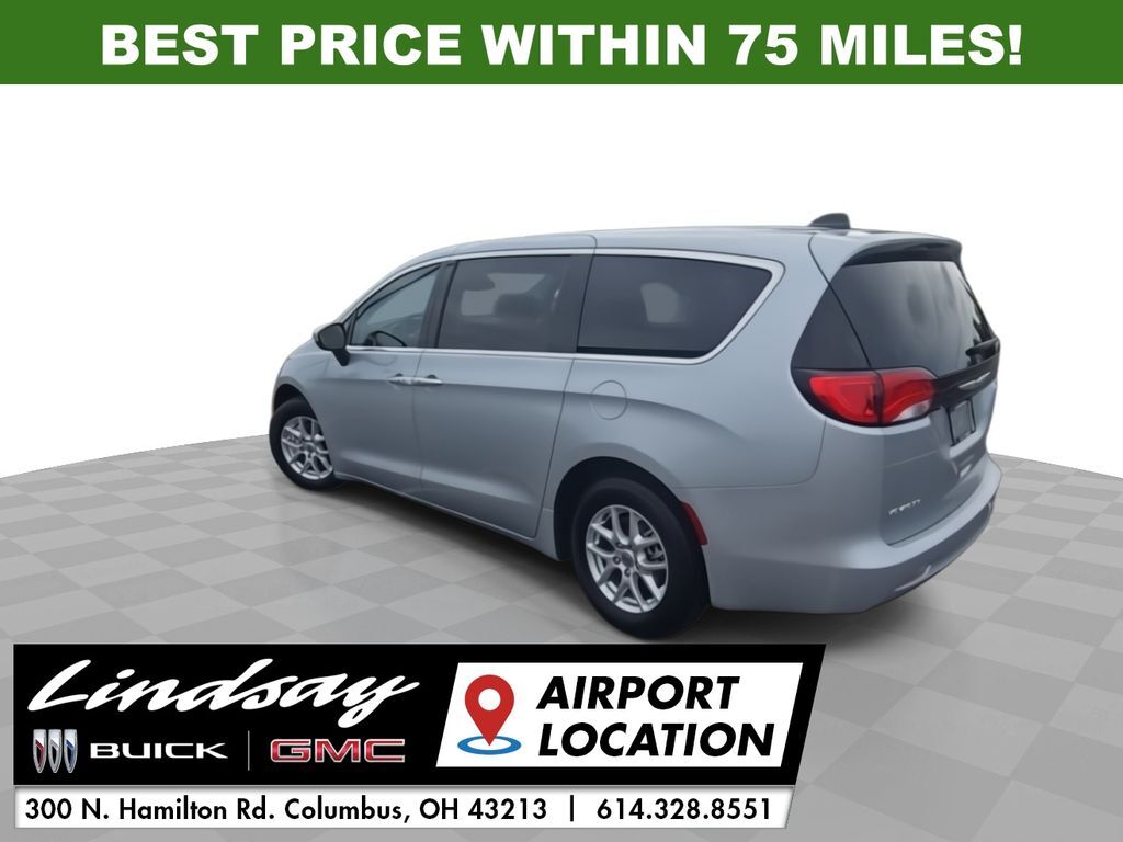 2023 Chrysler Voyager LX Columbus OH