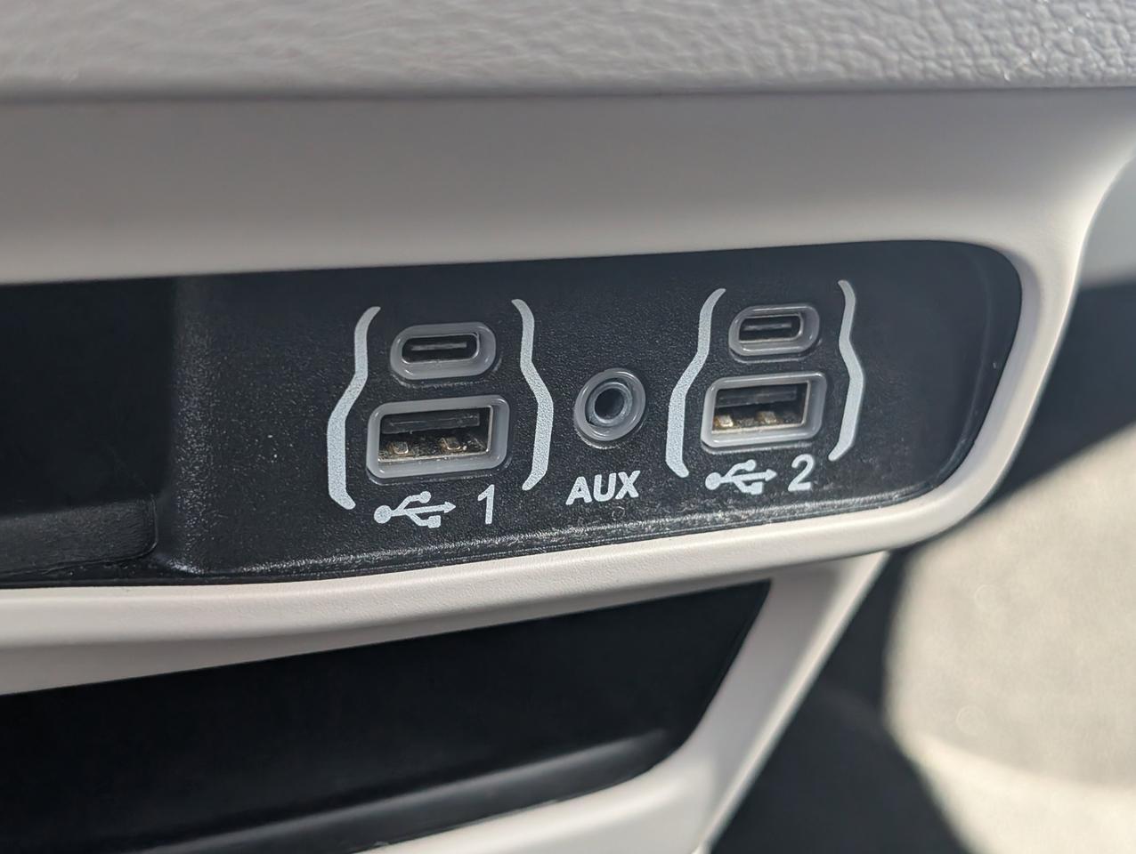 2023 Chrysler Voyager LX Dalton GA