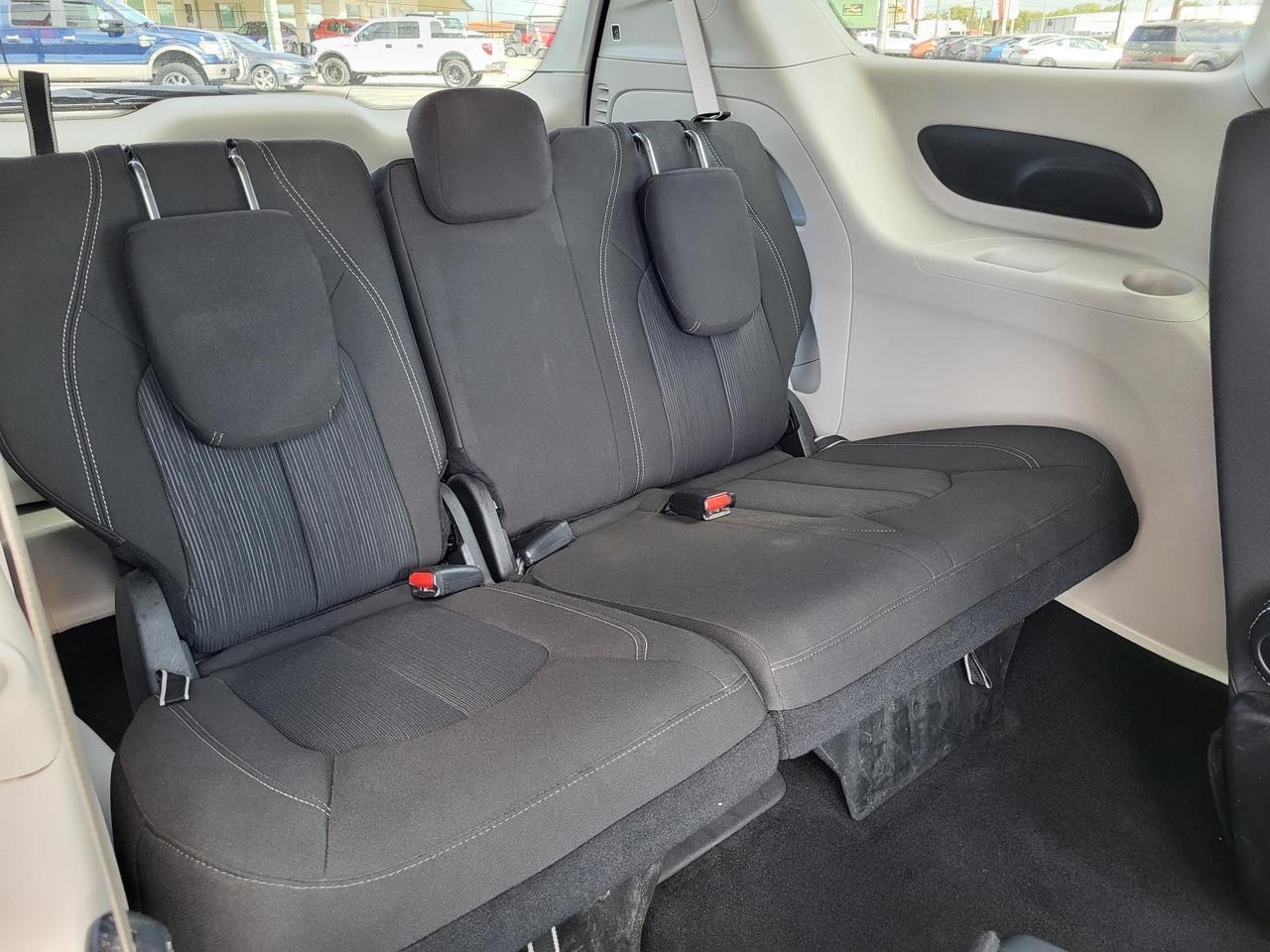 2023 Chrysler Voyager LX FWD Beeville TX