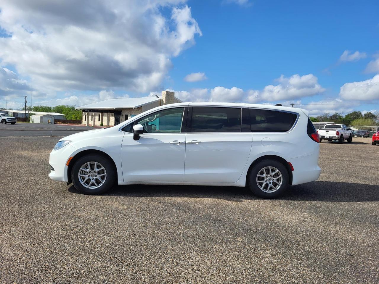 2023 Chrysler Voyager LX FWD Beeville TX