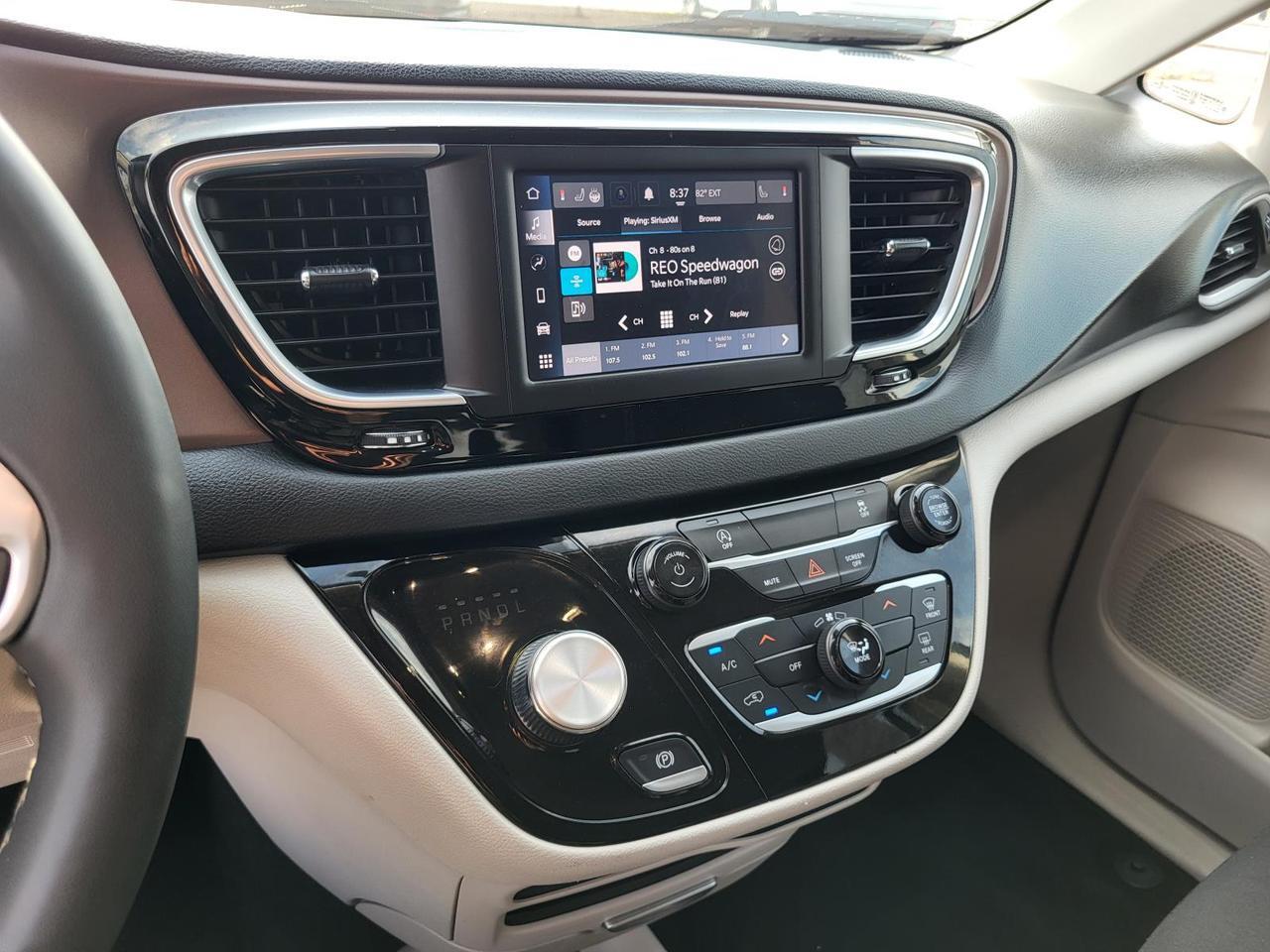 2023 Chrysler Voyager LX FWD Beeville TX