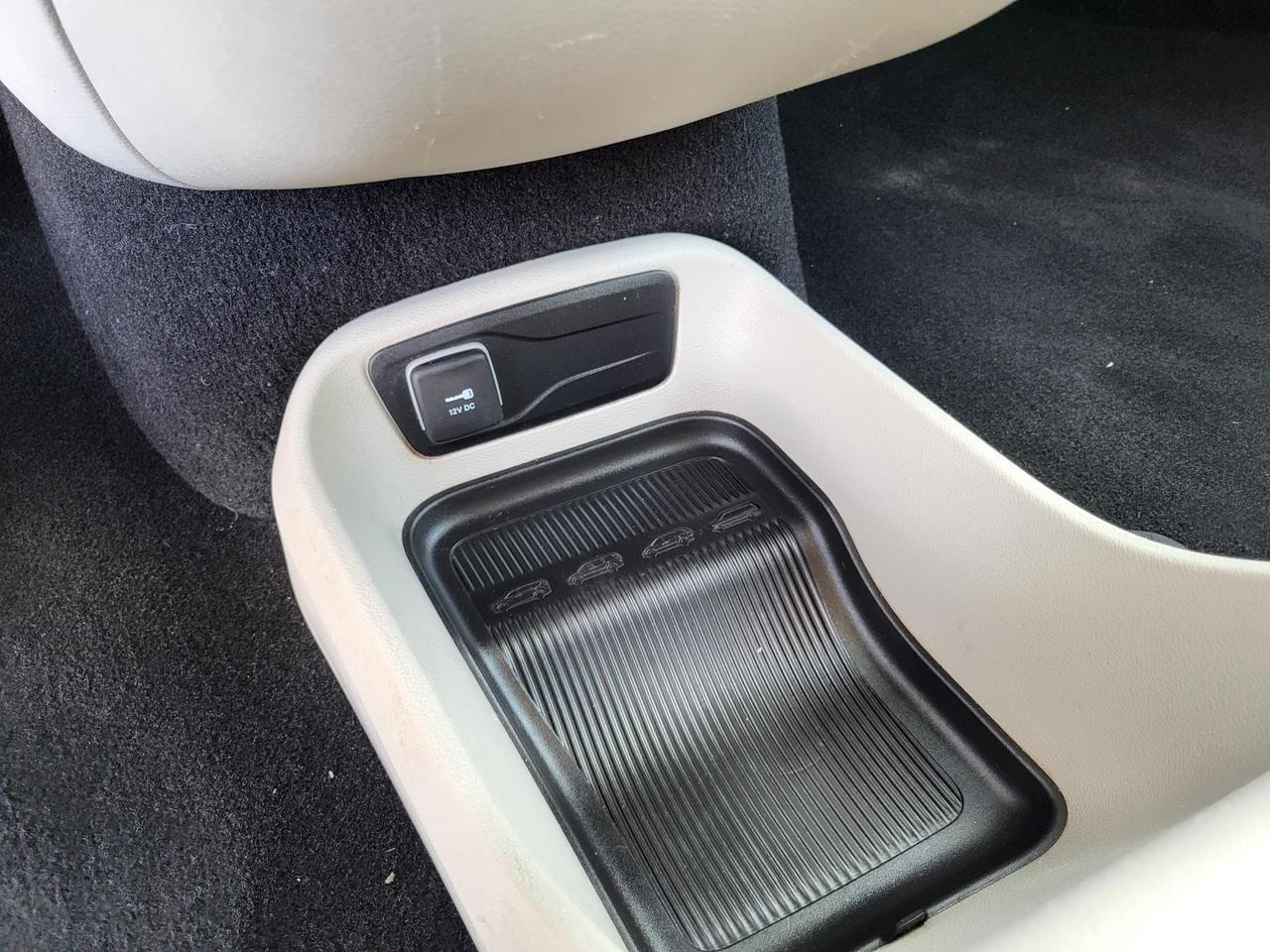 2023 Chrysler Voyager LX FWD Beeville TX