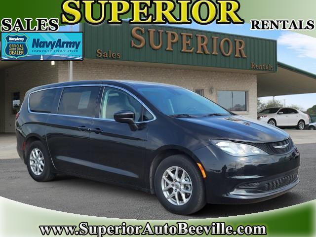 2023 Chrysler Voyager LX FWD
