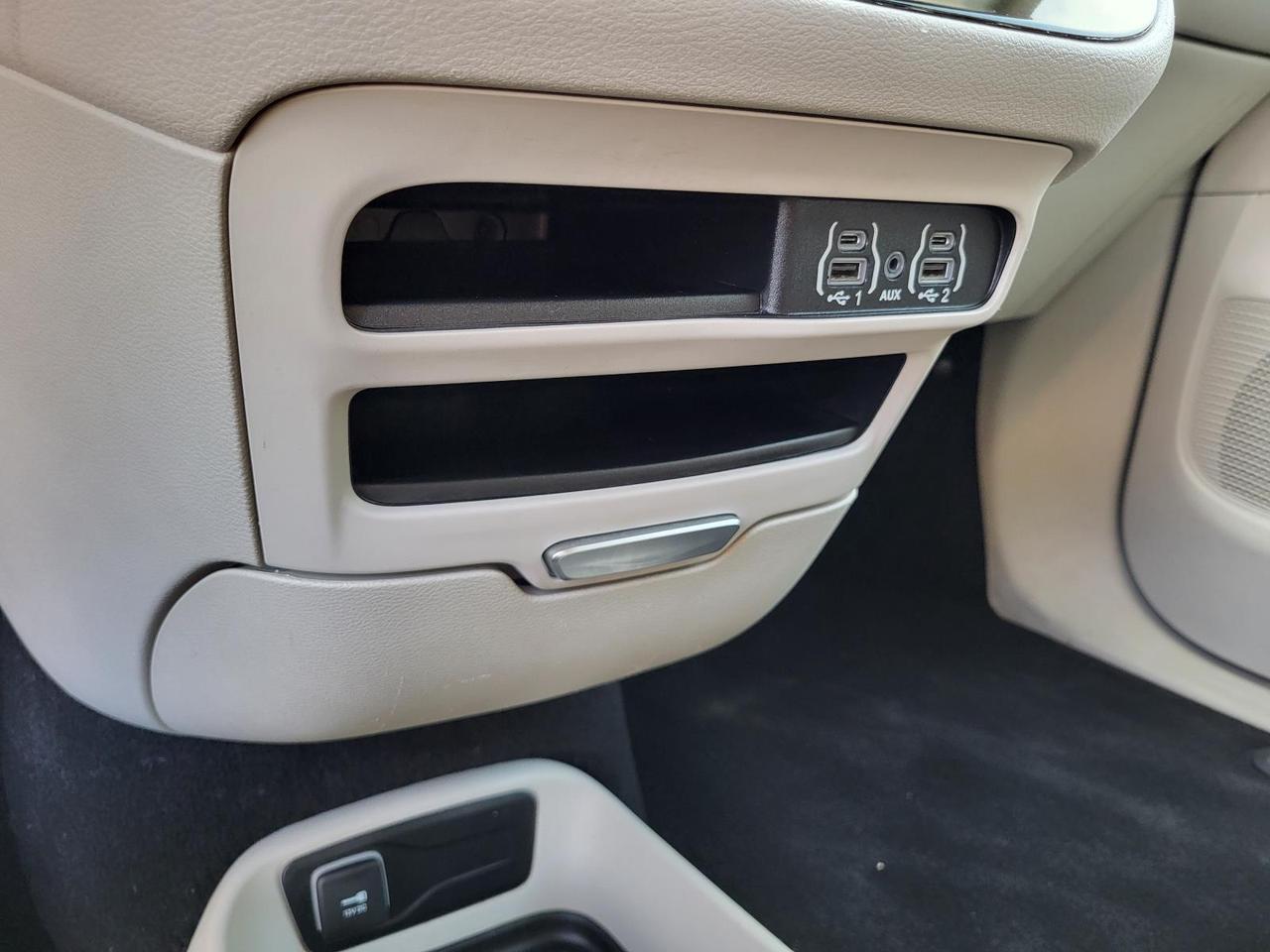 2023 Chrysler Voyager LX FWD Beeville TX