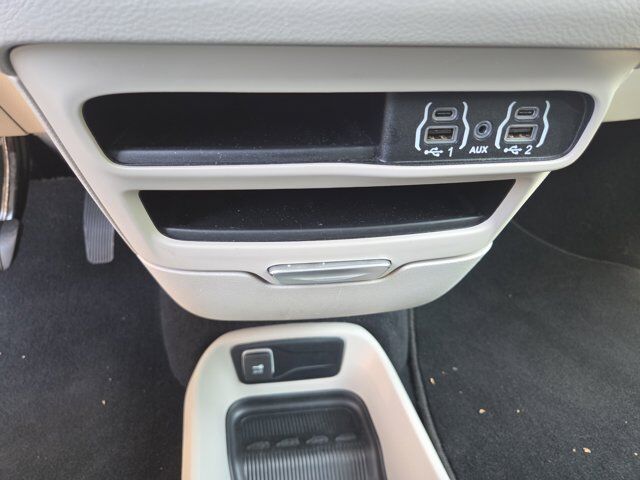 2023 Chrysler Voyager LX Hamburg PA