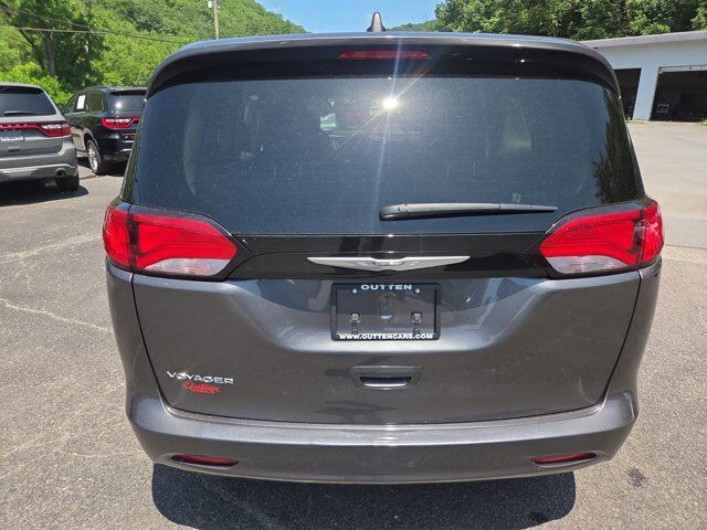 2023 Chrysler Voyager LX Hamburg PA
