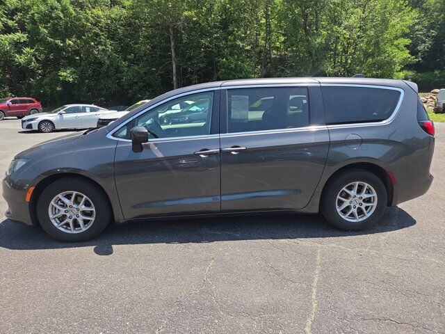 2023 Chrysler Voyager LX Hamburg PA