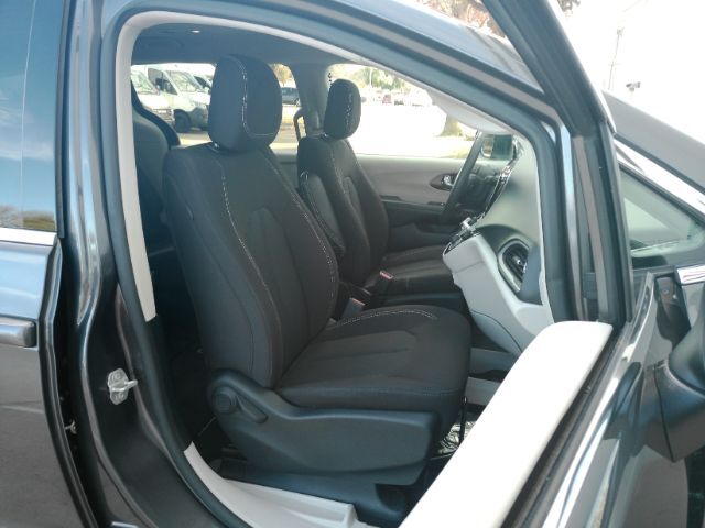 2023 Chrysler Voyager LX Plano TX