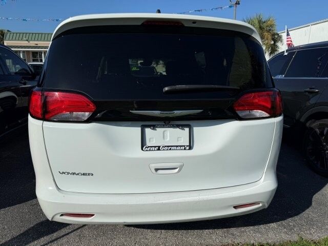 2023 Chrysler Voyager LX Punta Gorda FL
