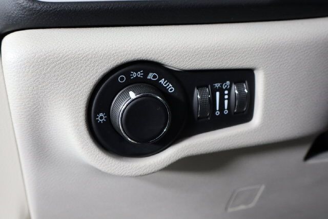 2023 Chrysler Voyager LX Raleigh NC