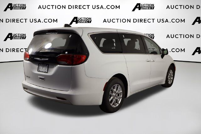 2023 Chrysler Voyager LX Raleigh NC