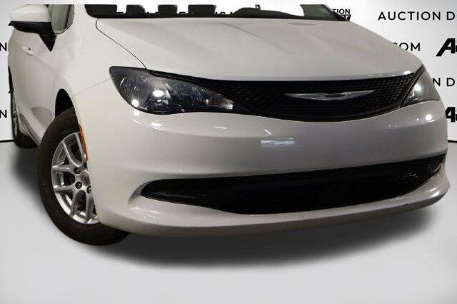 2023 Chrysler Voyager LX Raleigh NC
