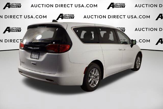 2023 Chrysler Voyager LX Raleigh NC