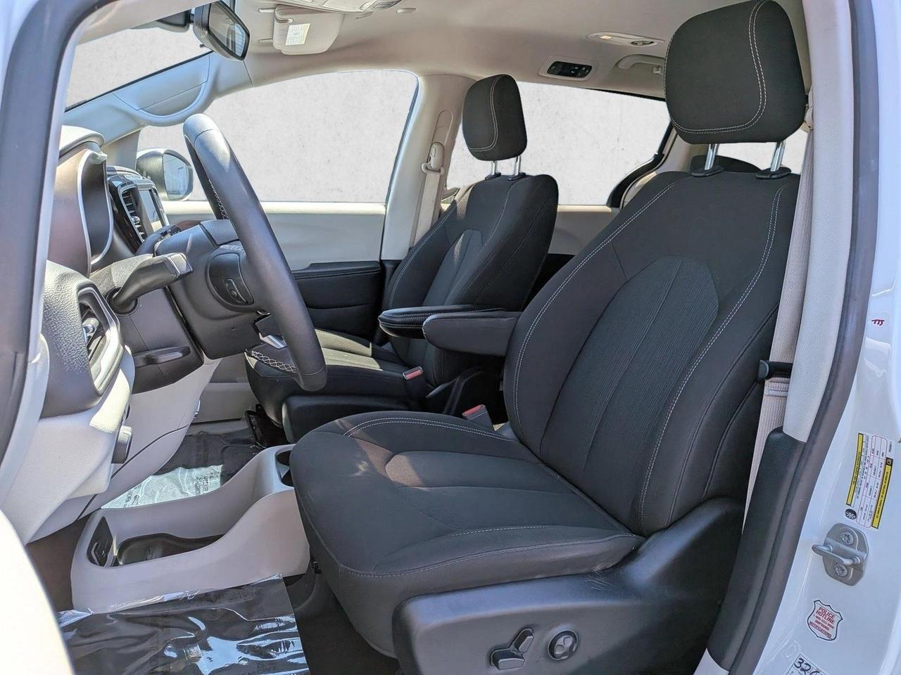 2023 Chrysler Voyager LX Roseville CA