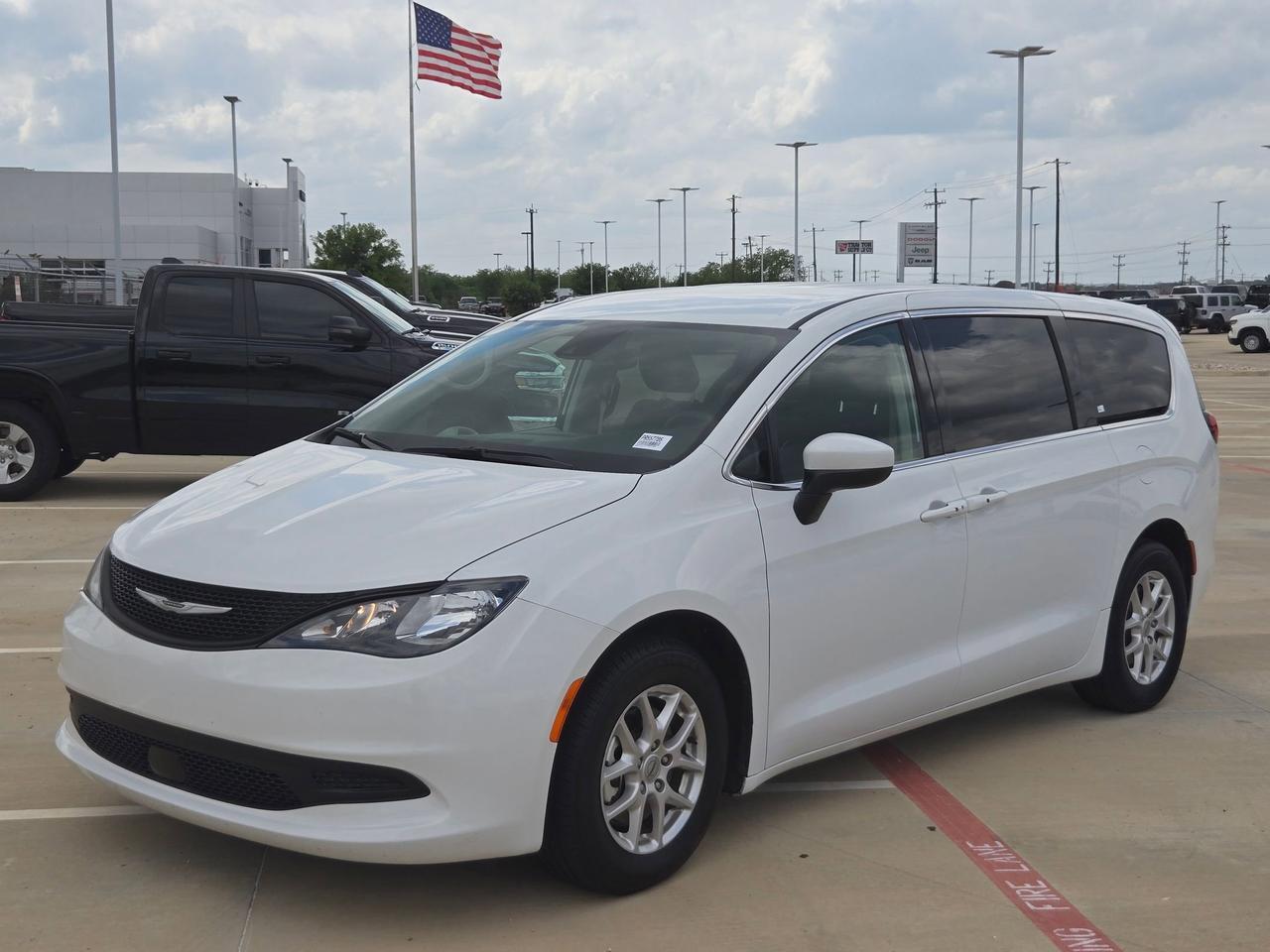 2023 Chrysler Voyager LX Castroville TX