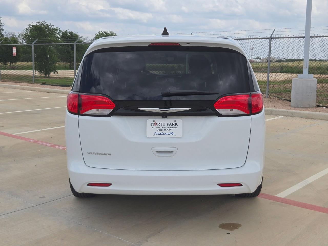 2023 Chrysler Voyager LX Castroville TX